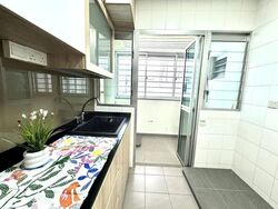 Blk 212B Punggol Waves (Punggol), HDB 3 Rooms #608757471